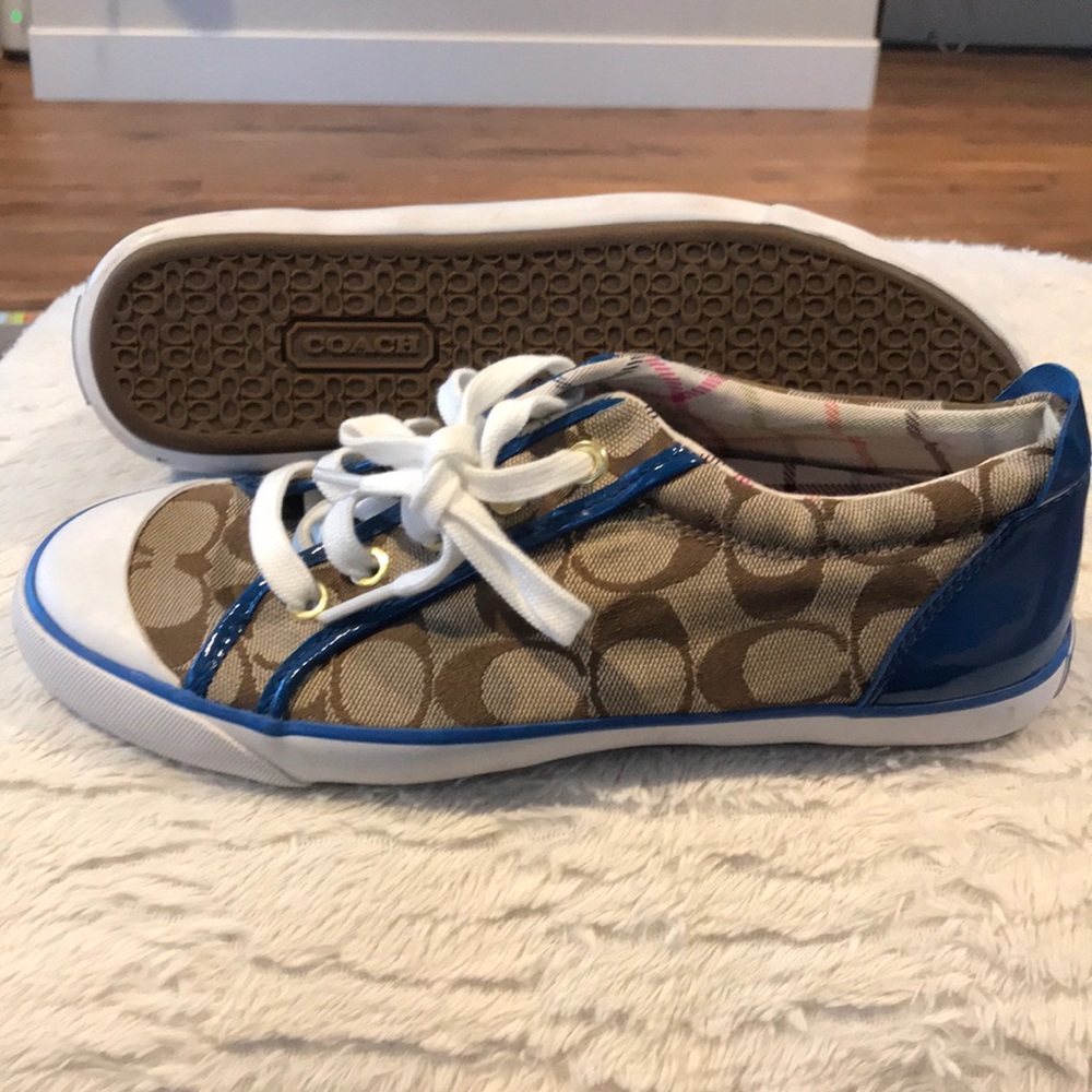 Coach Barrett Signature Logo Canvas Sneakers  8B